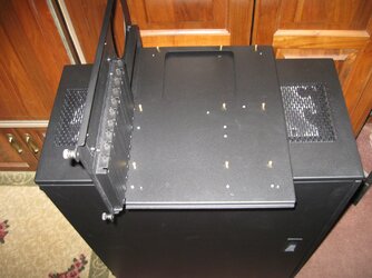 ST10 Removable Motherboard Tray and Tech Station.jpg