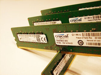 Crucial_DDR4_2133_pht5.jpg