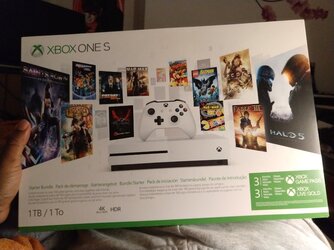 xbox.jpg xbox.jpg