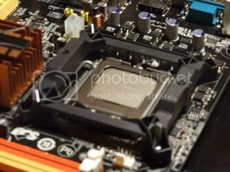 MountingPlateBolted-Motherboard.jpg