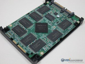 ocz-vertex4-256g-17-300x225.jpg