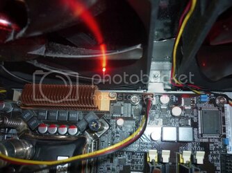 09Motherboard-Tight_zps8b920303.jpg