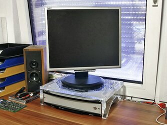 904773_tisch.jpg 904773_tisch.jpg