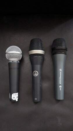1_1_mr_microphone_3.jpg
