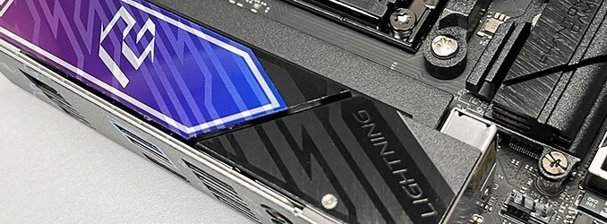 ASRock_B850I_Lightning_pht1fp.jpg ASRock_B850I_Lightning_pht1fp.jpg
