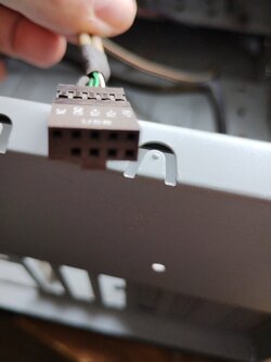 Old case connecter.jpg